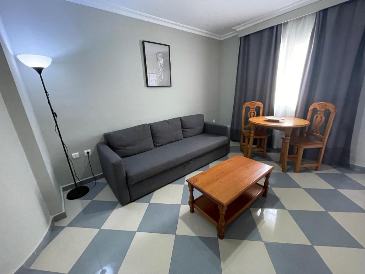 Apartamentos Nina De Oro Torremolinos Exteriör bild