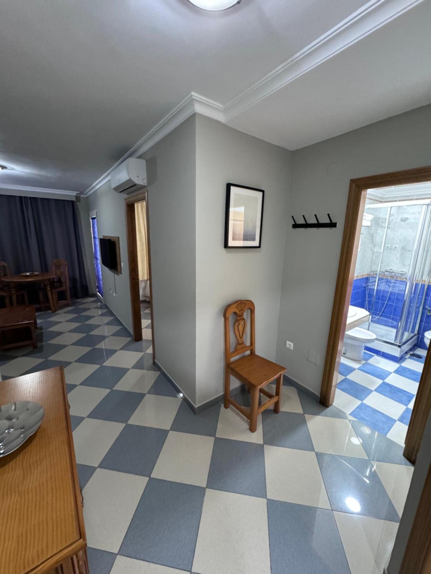 Apartamentos Nina De Oro Torremolinos Exteriör bild