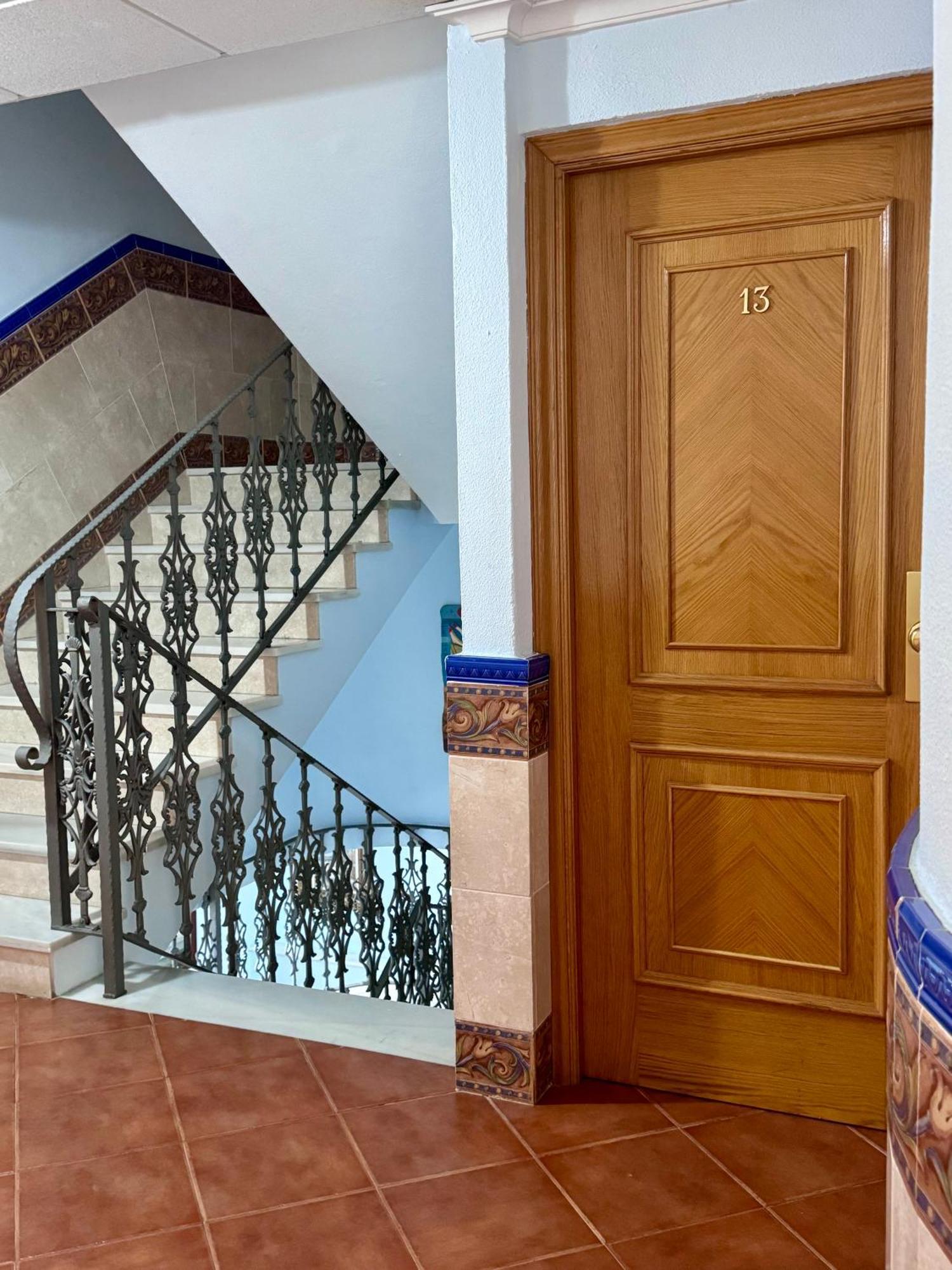 Apartamentos Nina De Oro Torremolinos Exteriör bild